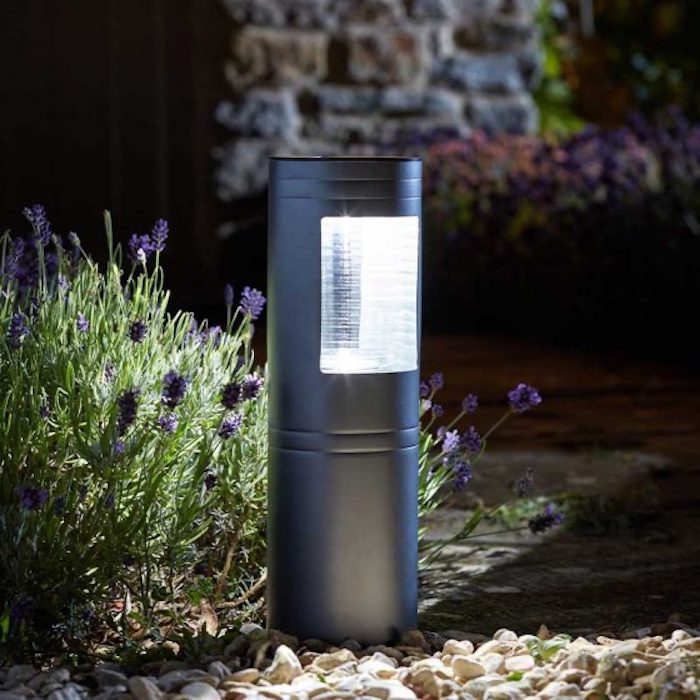 Borne-solaire-intelligente-365-Vest-30-Lumens-objet-solaire-objetsolaire