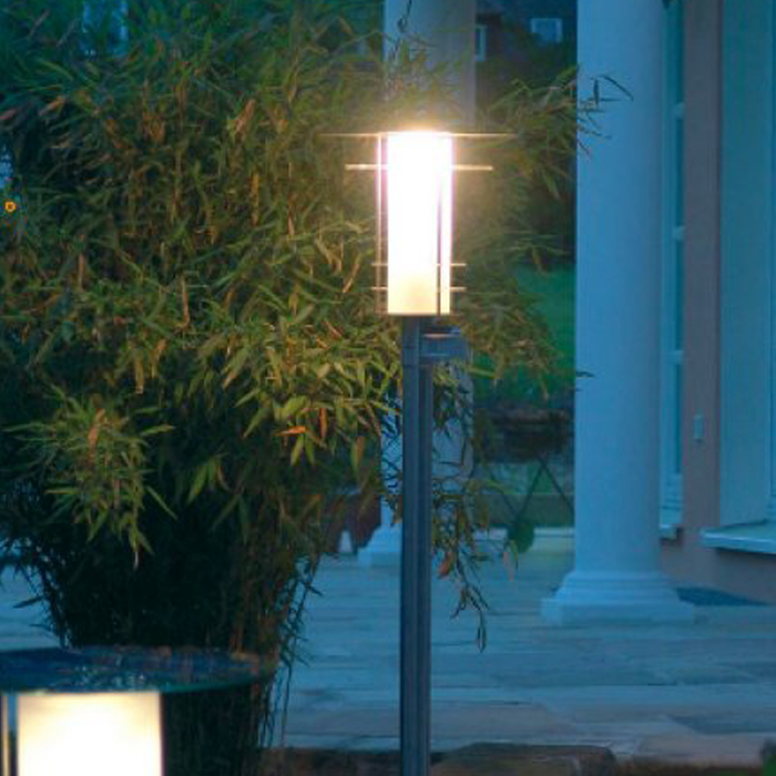 Lampe d'extérieur nomade : professionnel, jardin, terrasse, LED