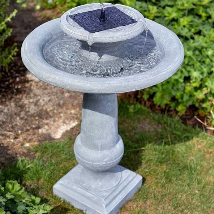 Bain d'oiseau extérieur et fontaine ronde à énergie solaire par Gardenised  QI004101